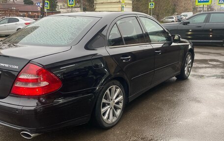 Mercedes-Benz E-Класс, 2005 год, 880 000 рублей, 2 фотография