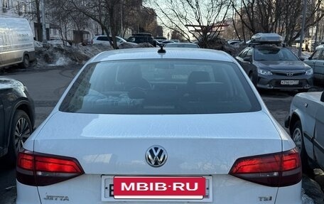 Volkswagen Jetta VI, 2017 год, 920 000 рублей, 7 фотография