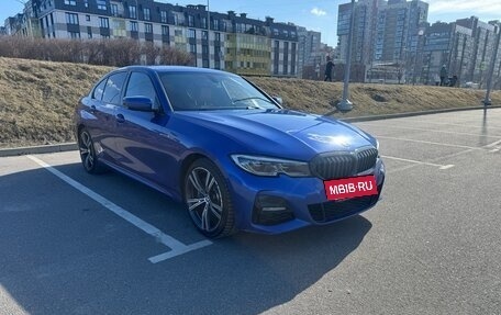 BMW 3 серия, 2019 год, 3 300 000 рублей, 3 фотография