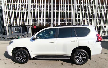 Toyota Land Cruiser Prado 150 рестайлинг 2, 2020 год, 6 200 000 рублей, 4 фотография