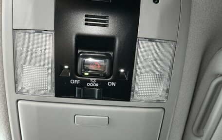 Toyota Land Cruiser Prado 150 рестайлинг 2, 2020 год, 6 200 000 рублей, 16 фотография