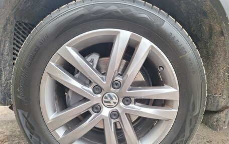 Volkswagen Touareg III, 2011 год, 1 650 000 рублей, 7 фотография