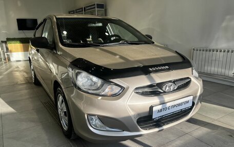 Hyundai Solaris II рестайлинг, 2011 год, 459 000 рублей, 3 фотография