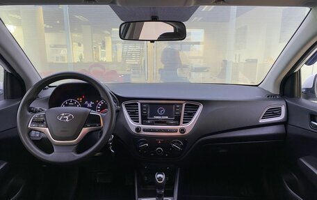 Hyundai Solaris II рестайлинг, 2020 год, 1 299 000 рублей, 17 фотография