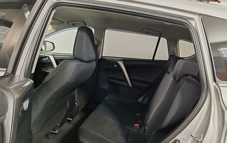 Toyota RAV4, 2016 год, 1 699 000 рублей, 18 фотография