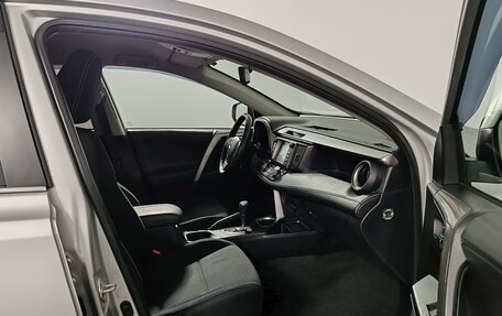 Toyota RAV4, 2016 год, 1 699 000 рублей, 22 фотография