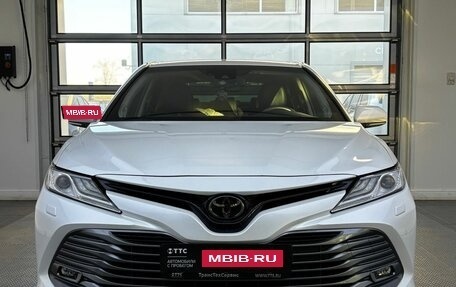 Toyota Camry, 2019 год, 2 999 000 рублей, 2 фотография