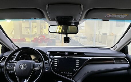 Toyota Camry, 2019 год, 2 999 000 рублей, 17 фотография