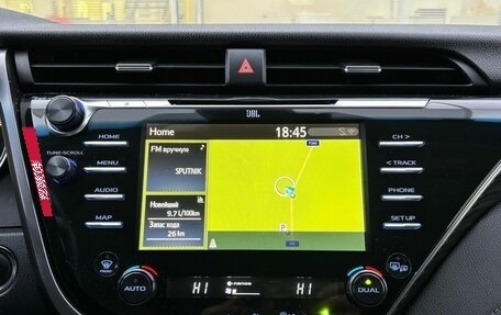 Toyota Camry, 2019 год, 2 999 000 рублей, 18 фотография