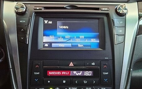 Toyota Camry, 2015 год, 1 975 000 рублей, 14 фотография