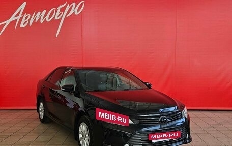 Toyota Camry, 2015 год, 1 975 000 рублей, 7 фотография
