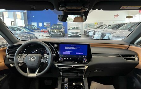 Lexus RX IV рестайлинг, 2025 год, 7 399 000 рублей, 11 фотография