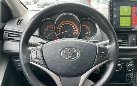 Toyota Yaris XP150 рестайлинг, 2022 год, 1 326 000 рублей, 10 фотография