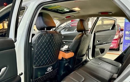 Hyundai Elantra, 2022 год, 1 300 123 рублей, 7 фотография