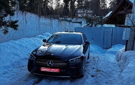 Mercedes-Benz E-Класс, 2022 год, 4 200 000 рублей, 1 фотография