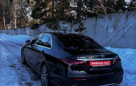 Mercedes-Benz E-Класс, 2022 год, 4 200 000 рублей, 6 фотография