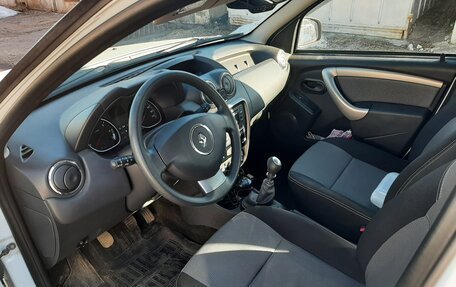 Renault Duster I рестайлинг, 2014 год, 1 300 000 рублей, 5 фотография