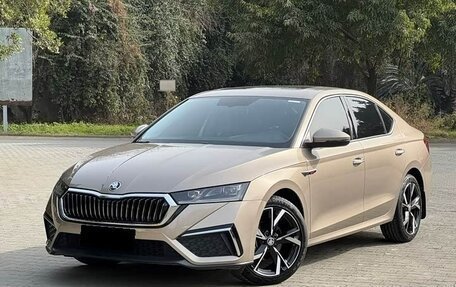 Skoda Octavia IV, 2021 год, 2 250 000 рублей, 3 фотография