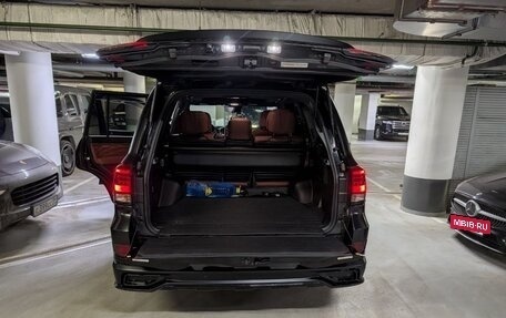 Toyota Land Cruiser 200, 2018 год, 8 999 999 рублей, 12 фотография