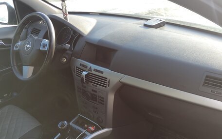 Opel Astra H, 2011 год, 700 000 рублей, 5 фотография