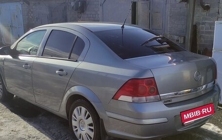 Opel Astra H, 2011 год, 700 000 рублей, 3 фотография