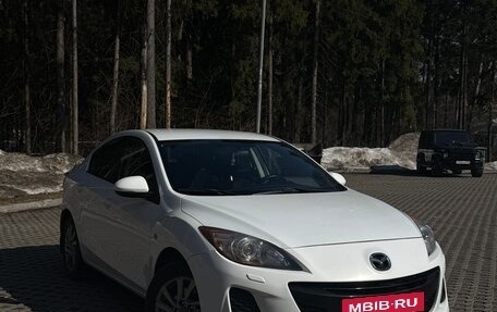 Mazda 3, 2012 год, 1 200 000 рублей, 2 фотография
