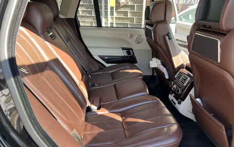 Land Rover Range Rover IV рестайлинг, 2016 год, 4 900 000 рублей, 8 фотография