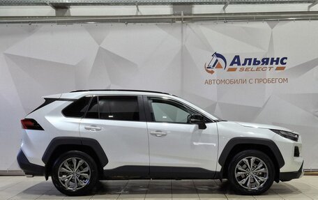 Toyota RAV4, 2024 год, 4 250 000 рублей, 2 фотография