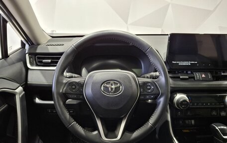 Toyota RAV4, 2024 год, 4 250 000 рублей, 10 фотография