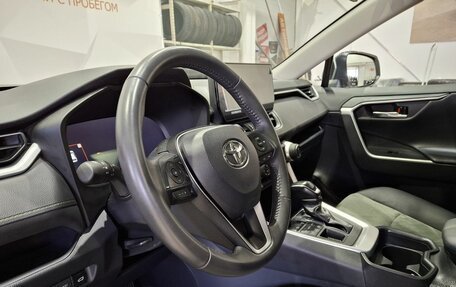 Toyota RAV4, 2024 год, 4 250 000 рублей, 31 фотография