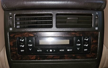 Toyota Land Cruiser 200, 2008 год, 2 700 000 рублей, 17 фотография