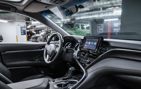 Toyota Camry, 2023 год, 3 100 000 рублей, 7 фотография