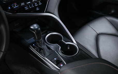 Toyota Camry, 2023 год, 3 100 000 рублей, 12 фотография