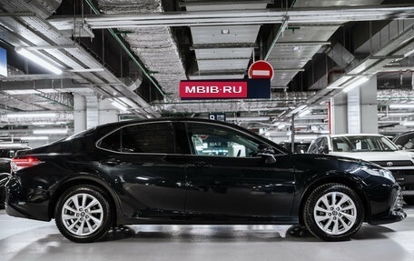 Toyota Camry, 2023 год, 3 100 000 рублей, 5 фотография