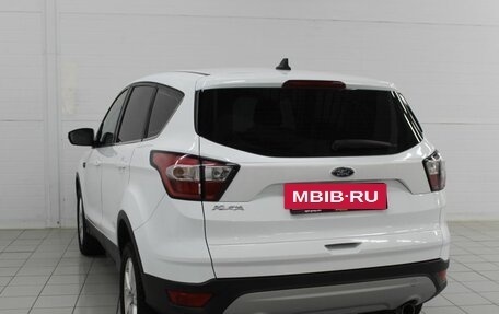 Ford Kuga III, 2017 год, 1 550 000 рублей, 10 фотография