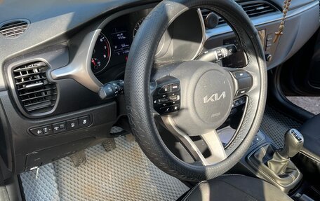 KIA Rio IV, 2021 год, 1 550 000 рублей, 5 фотография