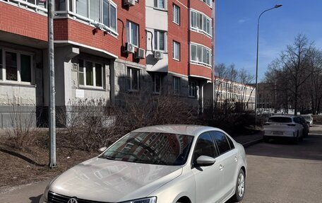 Volkswagen Jetta VI, 2014 год, 950 000 рублей, 12 фотография