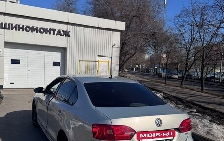 Volkswagen Jetta VI, 2014 год, 950 000 рублей, 4 фотография