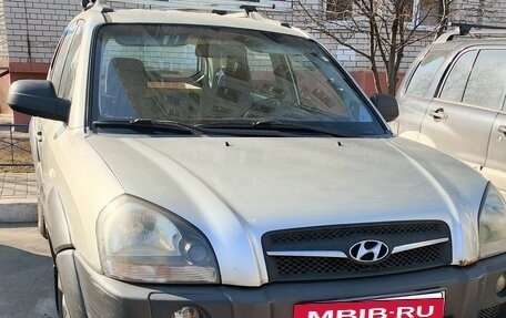 Hyundai Tucson III, 2008 год, 699 000 рублей, 4 фотография