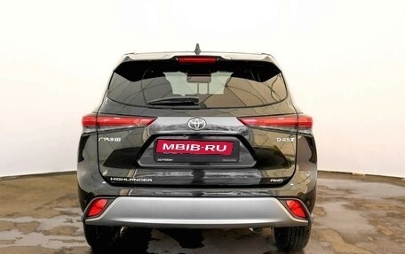 Toyota Highlander, 2025 год, 5 995 000 рублей, 4 фотография