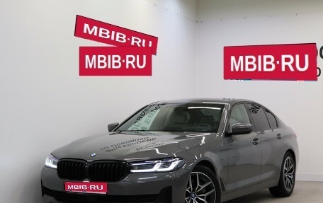 BMW 5 серия, 2020 год, 5 890 000 рублей, 1 фотография
