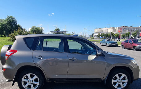 Toyota RAV4, 2010 год, 1 350 000 рублей, 2 фотография
