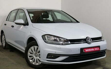 Volkswagen Golf VII, 2018 год, 1 849 000 рублей, 1 фотография