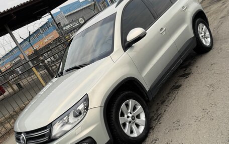Volkswagen Tiguan I, 2012 год, 1 300 000 рублей, 2 фотография