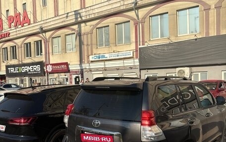 Toyota Land Cruiser Prado 150 рестайлинг 2, 2012 год, 3 000 000 рублей, 12 фотография