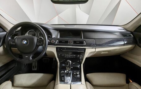 BMW 7 серия, 2010 год, 1 600 000 рублей, 10 фотография