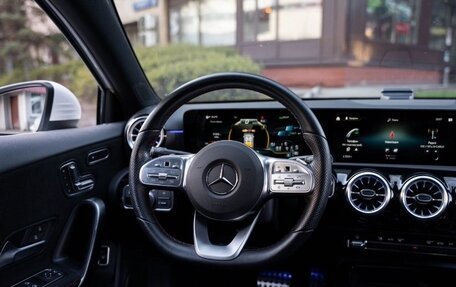 Mercedes-Benz A-Класс AMG, 2021 год, 4 299 999 рублей, 9 фотография