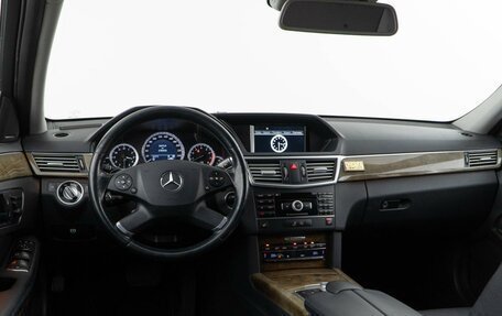 Mercedes-Benz E-Класс, 2010 год, 1 598 050 рублей, 7 фотография