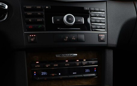 Mercedes-Benz E-Класс, 2010 год, 1 598 050 рублей, 17 фотография