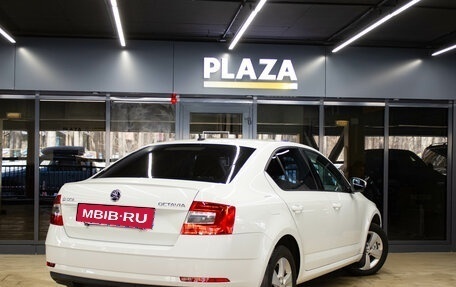 Skoda Octavia, 2018 год, 1 749 000 рублей, 4 фотография